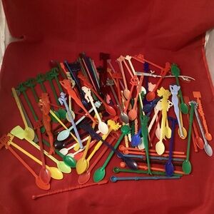 Vintage Plastic Swizzle Sticks, Bar Retro Hotel MCM Home Bar Retro Stir Sticks